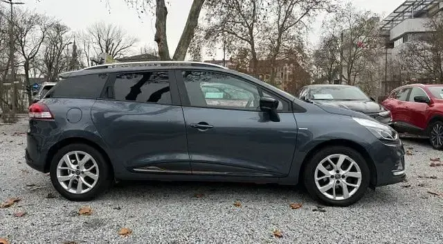 Brugt Renault Clio V 90 HK (66 kW) 2020 Sølv Sedan