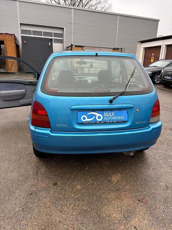 Gebraucht Toyota Starlet 75 PS (55 kW) 1997 Blau Kleinwagen