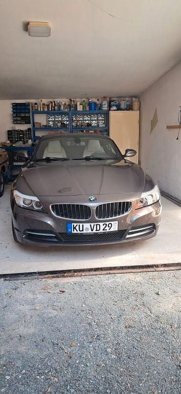 Gebraucht BMW Z4 Sport Line 204 PS (150 kW) 2009 Beige Cabrio