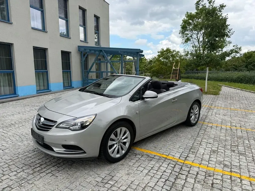 Brugt Opel Cascada Eco 140 HK (102 kW) 2016 Sølv Cabriolet