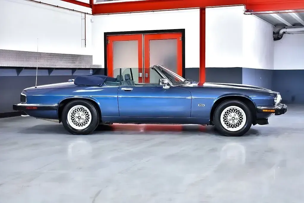 Gebraucht Jaguar XJS 295 PS (216 kW) 1992 Blau Cabrio