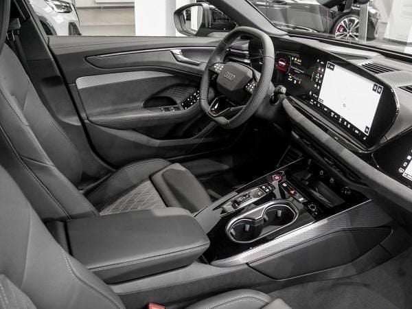 Neu Audi A6 Edition .1 204 PS (150 kW) 2025 Grau (daytonagrau perleffekt) Kombi