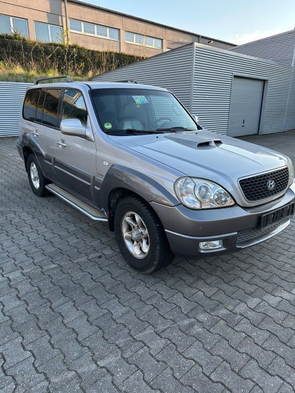 Silber Gebraucht 2006 Hyundai Terracan GLS SUV | 3.500 € (Guter Preis) - Bild 1/4