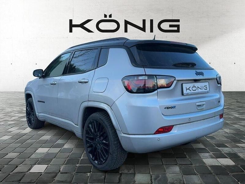 Gebraucht Jeep Compass 180 PS (132 kW) 2022 Zweifarblackierung glacier si SUV