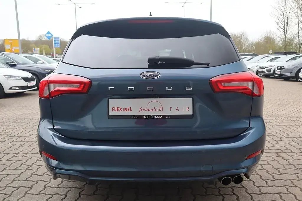 Usata Ford Focus ST-Line 150 CV (110 kW) 2021 Blu Station wagon