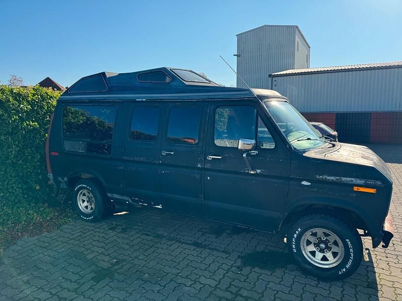 Andere farben Gebraucht 1987 Ford Econoline Van | 4.550 € - Bild 1/4