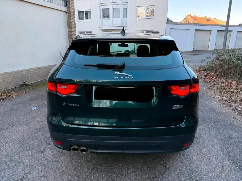 Gebraucht Jaguar F-Pace 180 PS (132 kW) 2017 Grün SUV
