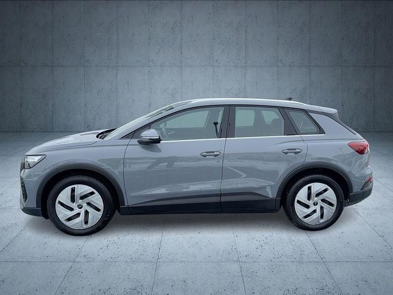 Gebraucht Audi Q4 e-tron Comfort 125 kW (170 PS) 2022 Kieselgrau SUV