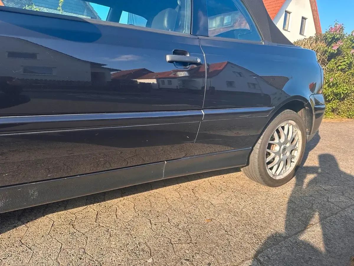 Gebraucht VW Golf 116 PS (85 kW) 2000 Schwarz Cabrio