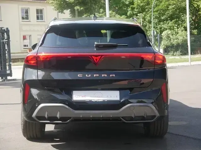 Neu Cupra Terramar 150 PS (110 kW) 2026 Schwarz SUV