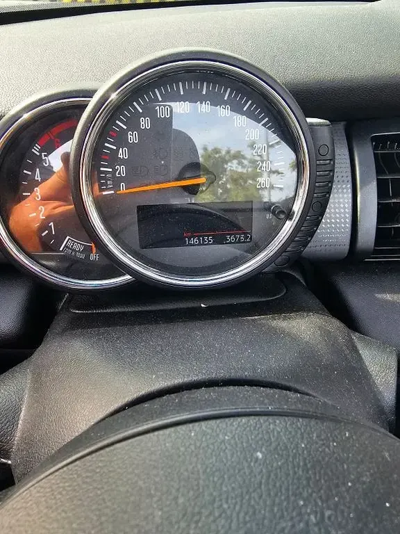 Gebraucht Mini Cooper D 116 PS (85 kW) 2016 Weiß Kleinwagen