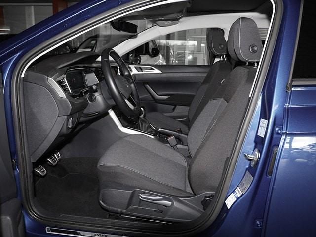 Gebraucht VW Polo Move 95 PS (69 kW) 2024 Reef blue metallic Limousine