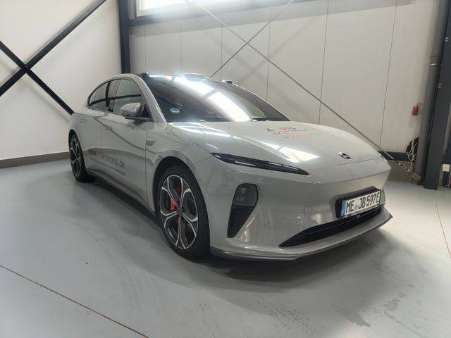 Deep black Gebraucht 2023 Nio ET5 Limousine | 31.489 € (Guter Preis) - Bild 1/4