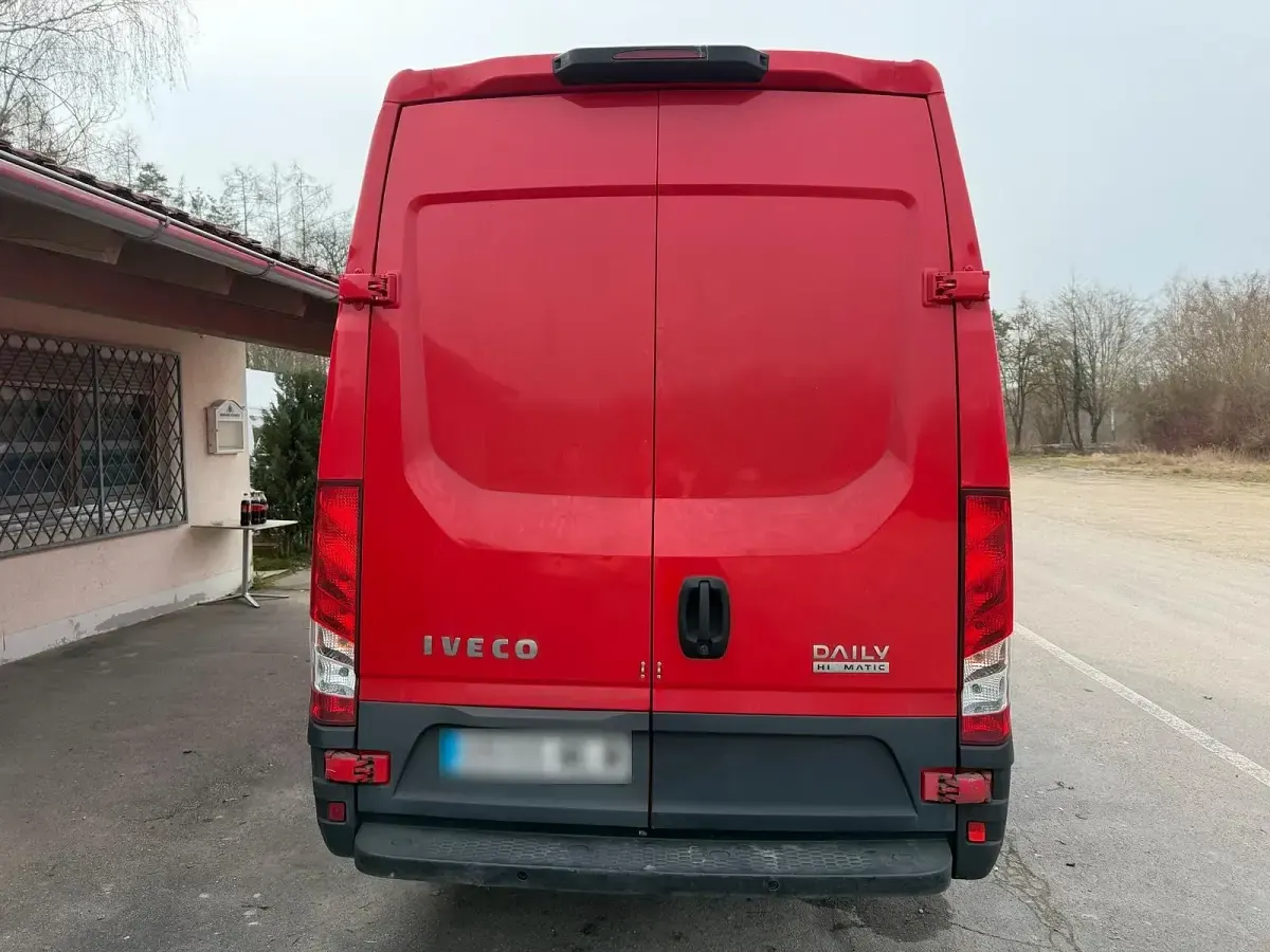 Gebraucht Iveco Daily 180 PS (132 kW) 2018