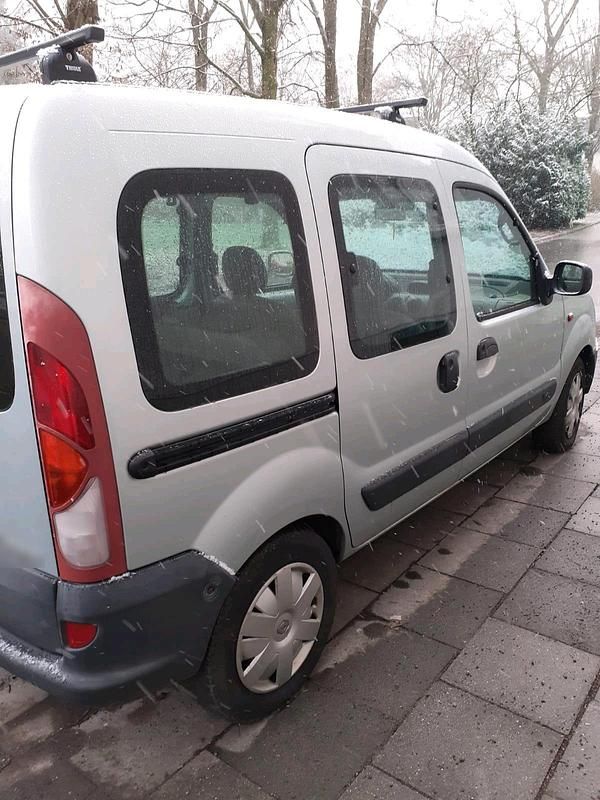 Gebraucht Renault Kangoo 75 PS (55 kW) 2002 Beige Van / Kleinbus