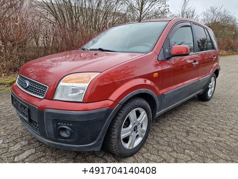 Gebraucht Ford Fusion 80 PS (58 kW) 2007 Rot Limousine