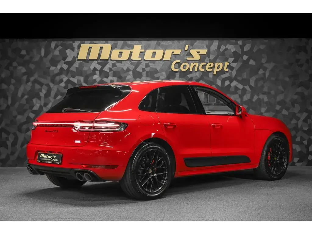 Second-hand Porsche Macan 379 CP (278 kW) 2020 Roșu SUV