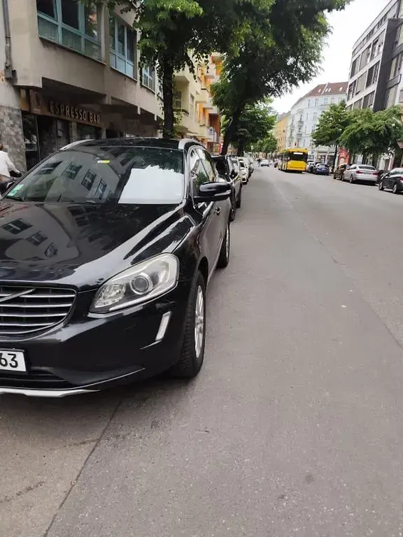 Gebraucht Volvo XC60 Summum 181 PS (133 kW) 2014 Schwarz SUV