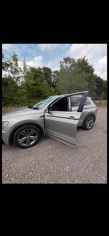 Silber Gebraucht 2018 VW Tiguan R-line SUV | 20.000 € (Guter Preis) - Bild 1/4