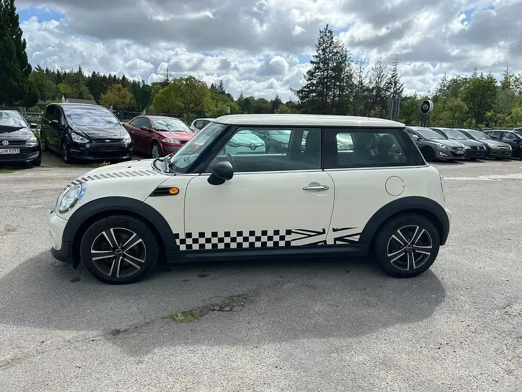 Gebraucht Mini ONE 75 PS (55 kW) 2012 Weiß Kleinwagen