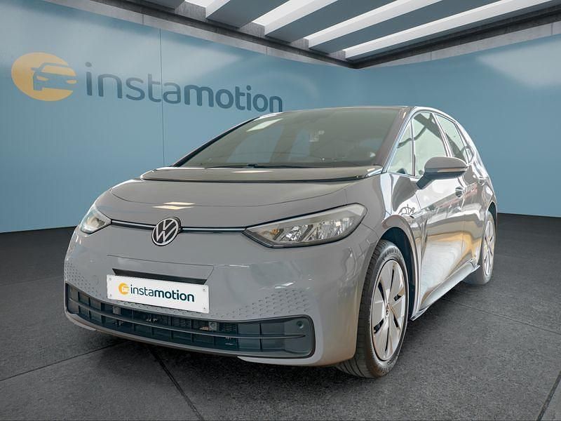 Grau Gebraucht 2021 VW ID.3 Kleinwagen | 18.949 € (Fairer Preis) - Bild 1/4