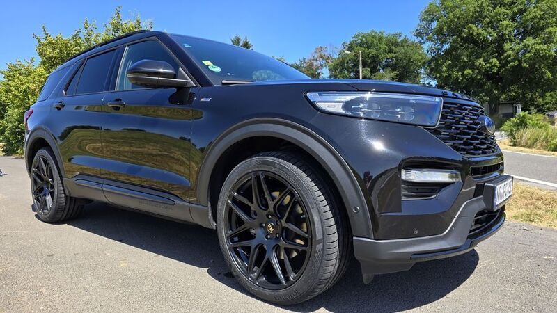 Schwarz Gebraucht 2021 Ford Explorer ST-Line SUV | 47.400 € (Fairer Preis) - Bild 1/4