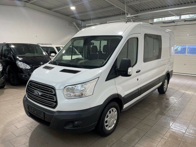 Gebraucht Ford Transit Trend 170 PS (125 kW) 2019 Frost weiß Van