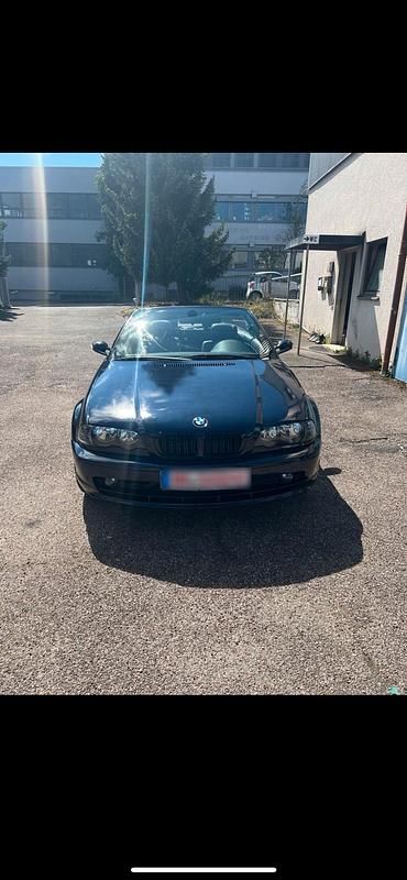 Gebraucht BMW 318 184 PS (135 kW) 2002 Blau Cabrio