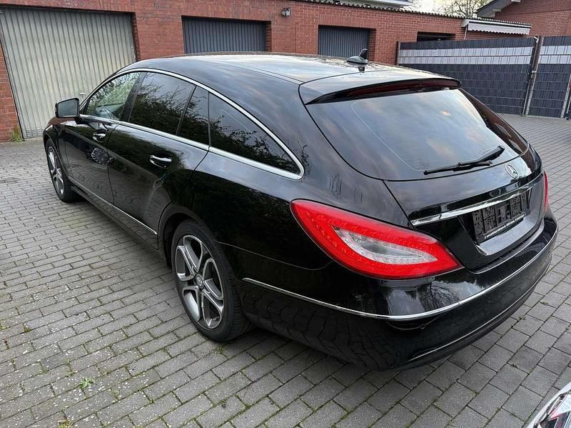 Gebraucht Mercedes CLS350 265 PS (194 kW) 2014 Schwarz Kombi