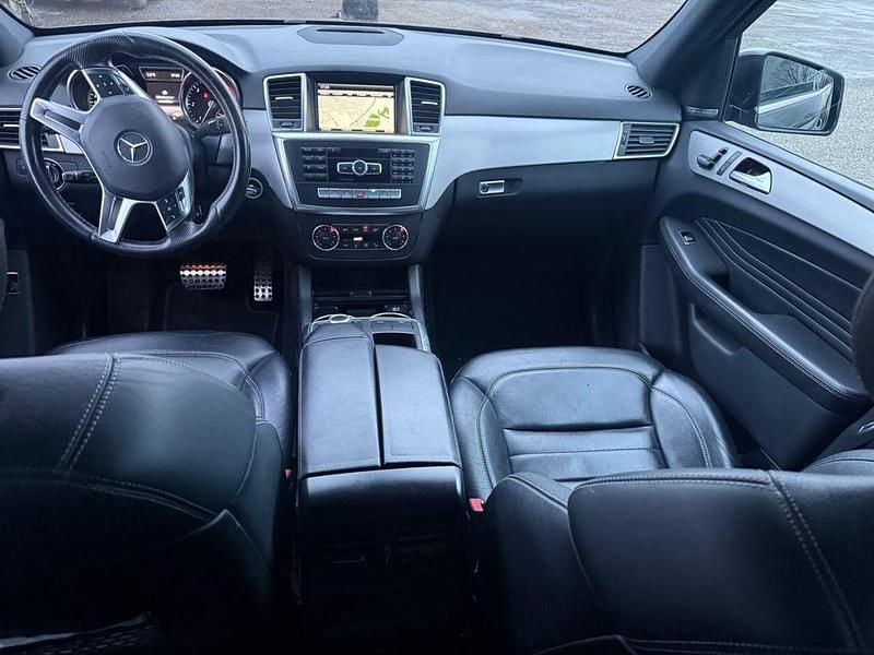 Gebraucht Mercedes ML350 258 PS (189 kW) 2015 Schwarz SUV