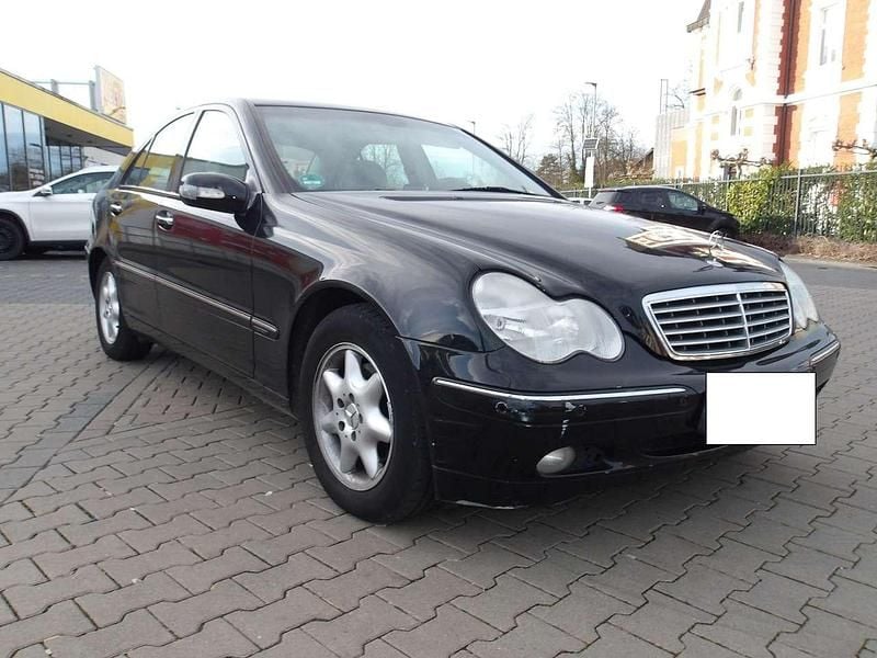 Gebraucht Mercedes C200 Elegance 163 PS (119 kW) 2003 Other Limousine