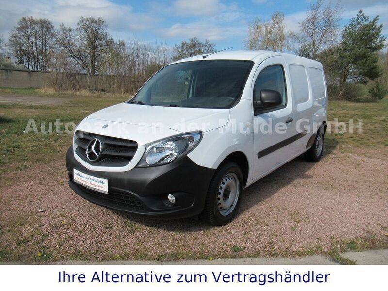 Weiß Gebraucht 2019 Mercedes Citan 111 | 15.990 € (Teuer) - Bild 1/4
