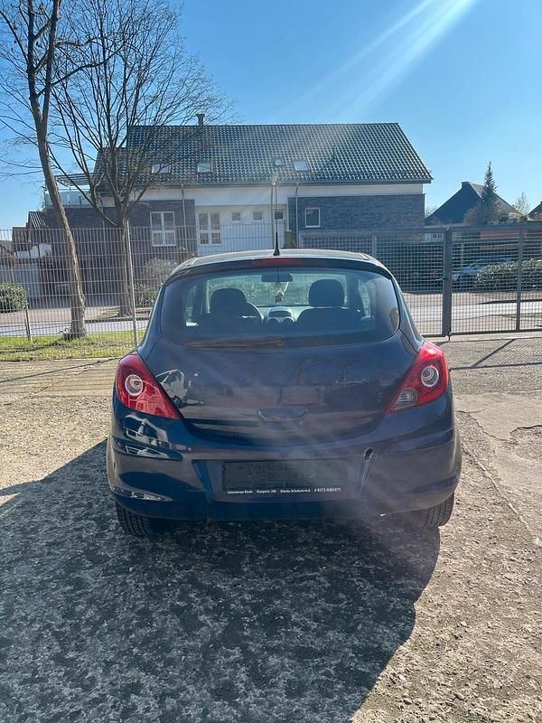 Gebraucht Opel Corsa 60 PS (44 kW) 2009 Blau Kleinwagen