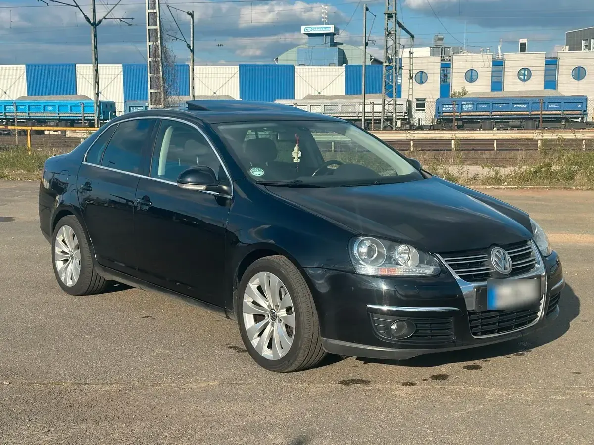Gebraucht VW Jetta 140 PS (102 kW) 2005 Schwarz Limousine