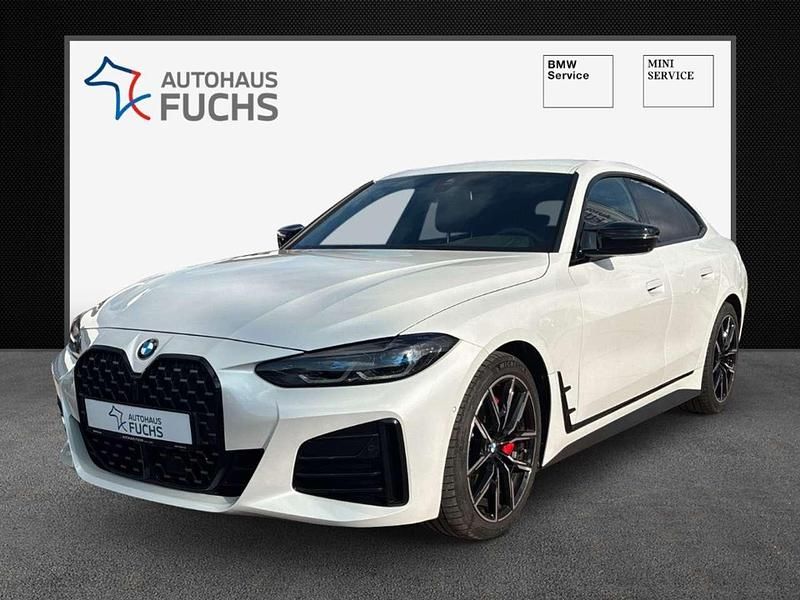 Mineralweiss metallic Gebraucht 2022 BMW 440 Coupé | 51.280 € (Fairer Preis) - Bild 1/4