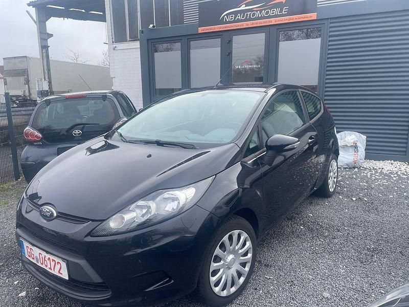 Gebraucht Ford Fiesta Trend 60 PS (44 kW) 2011 Schwarz Kleinwagen