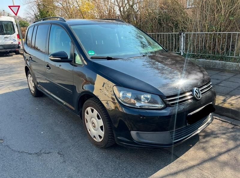 Gebraucht VW Touran 105 PS (77 kW) 2010 Schwarz Van / Kleinbus