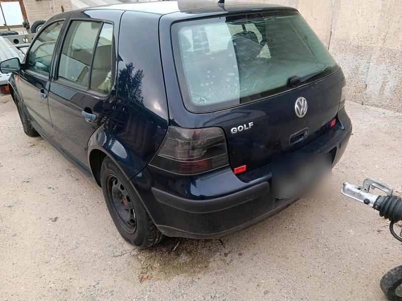 Gebraucht VW Golf IV 75 PS (55 kW) 1998 Blau Kleinwagen
