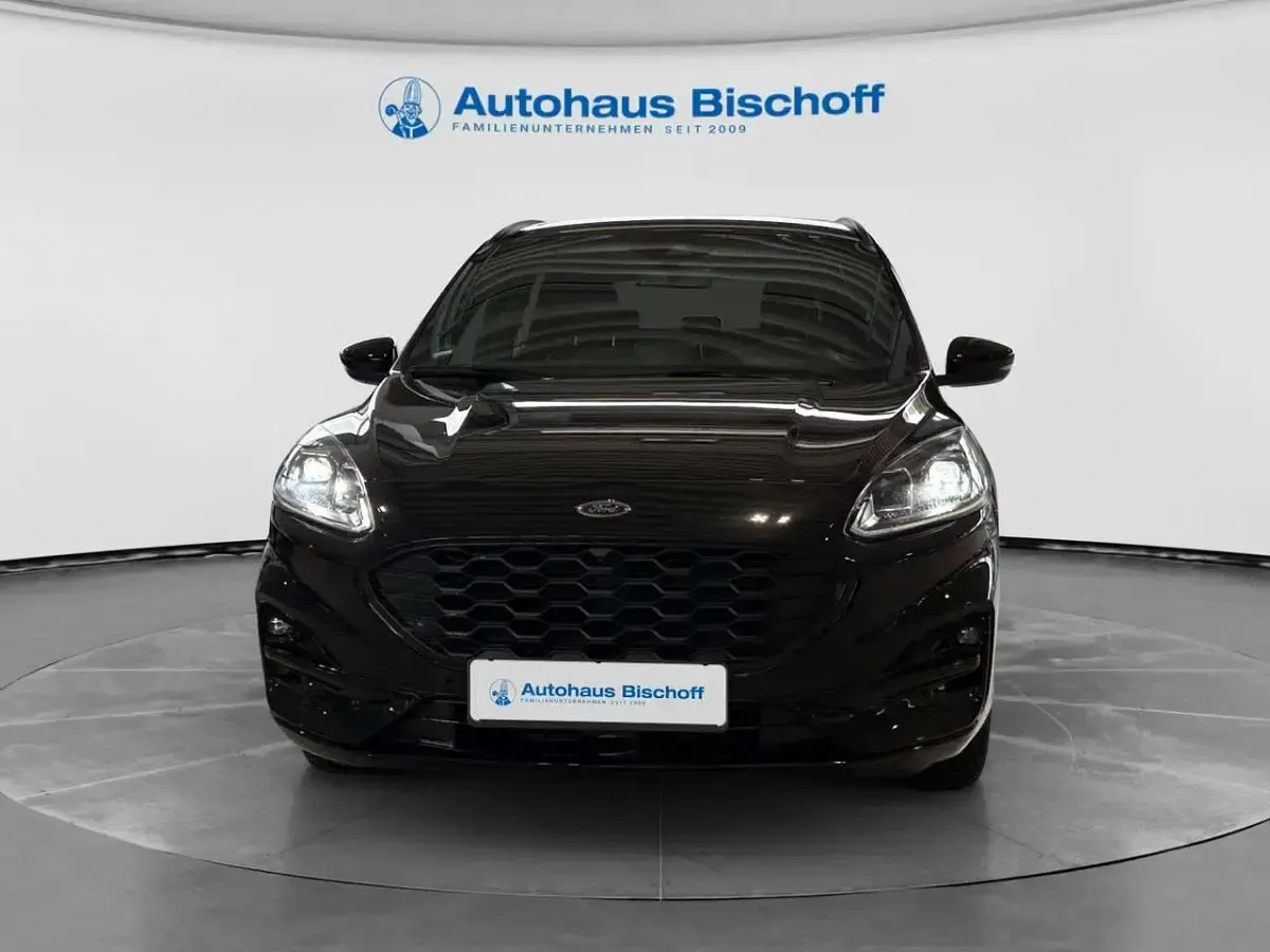 Gebraucht Ford Kuga ST-Line X 120 PS (88 kW) 2024 Obsidianschwarz metallic SUV