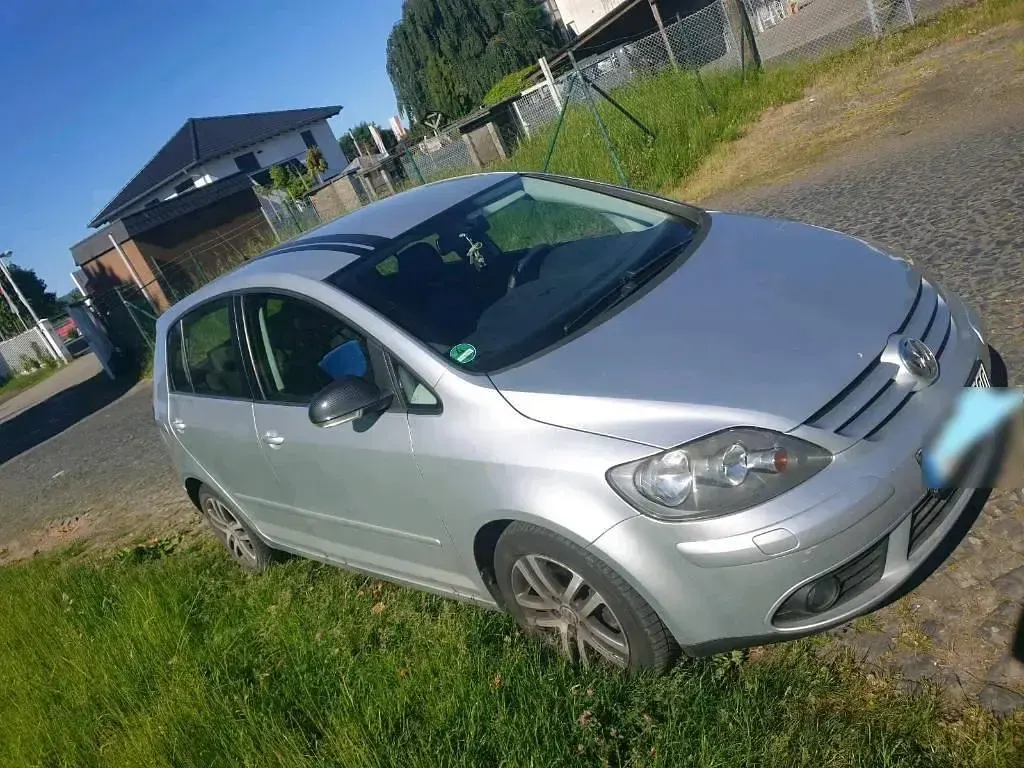 Gebraucht VW Golf Plus 140 PS (102 kW) 2008 Silber Van / Kleinbus