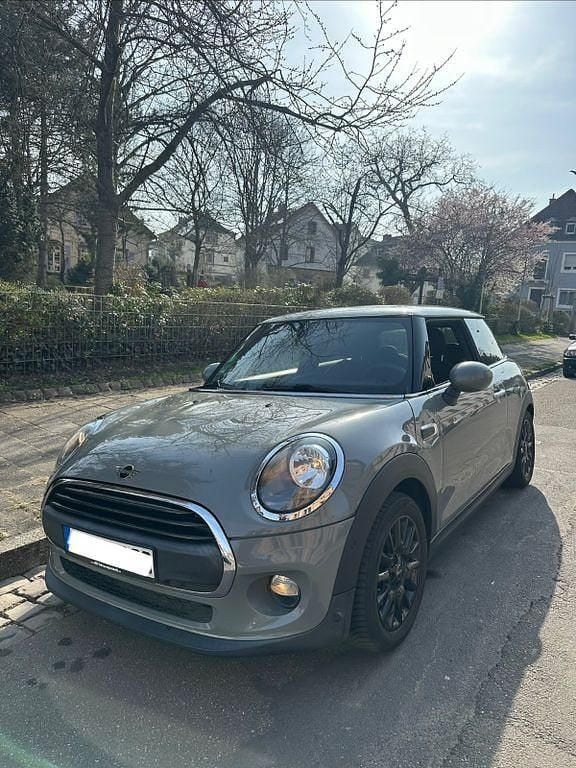 Gebraucht Mini Cooper 102 PS (75 kW) 2019 Grau Kleinwagen