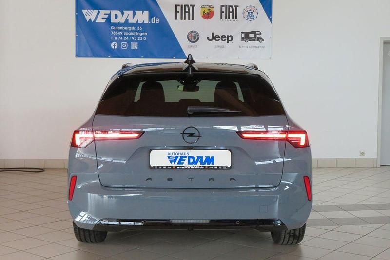 Neu Opel Astra 131 PS (96 kW) 2025 Grau Kombi