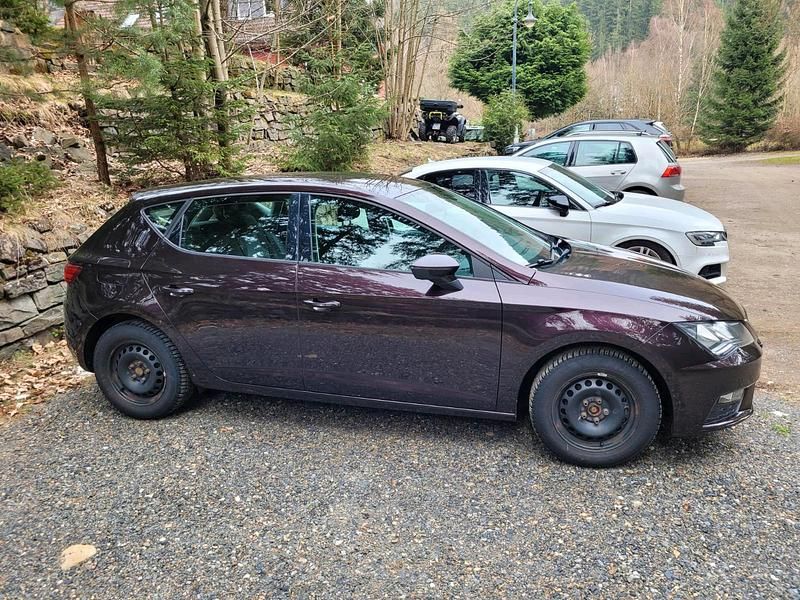 Gebraucht Seat Leon 110 PS (80 kW) 2018 Violet Kleinwagen