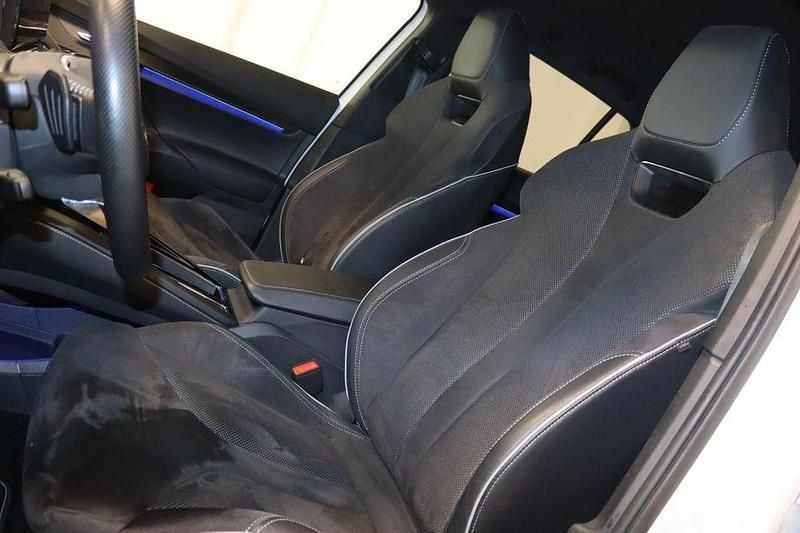 Gebraucht Skoda Enyaq iV SportLine 150 kW (204 PS) 2021 Weiß SUV