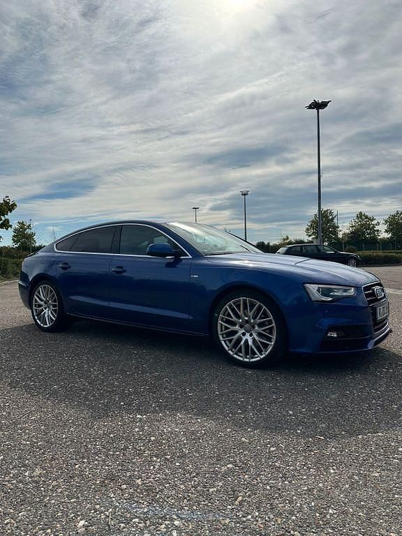 Gebraucht Audi A5 Sportback S-Line 190 PS (139 kW) 2016 Blau Kleinwagen
