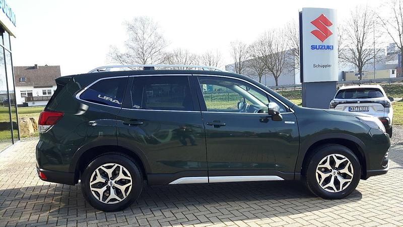 Gebraucht Subaru Forester Active 150 PS (110 kW) 2024 Grün SUV