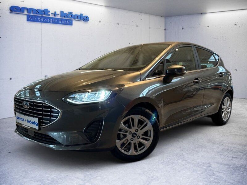 Magnetic grau metallic Gebraucht 2023 Ford Fiesta Titanium X Kleinwagen | 22.990 € (Fairer Preis) - Bild 1/4