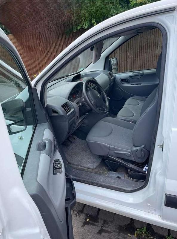Weiß Gebraucht 2010 Peugeot Expert Avantage Van | 5.700 € (Fairer Preis) - Bild 1/4