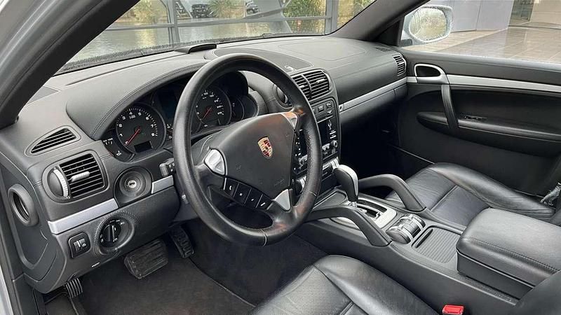 Gebraucht Porsche Cayenne 290 PS (213 kW) 2008 Silber SUV