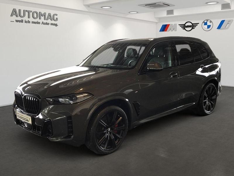 Grau Gebraucht 2024 BMW X5 Performance SUV | 83.980 € (Etwas zu teuer) - Bild 1/4